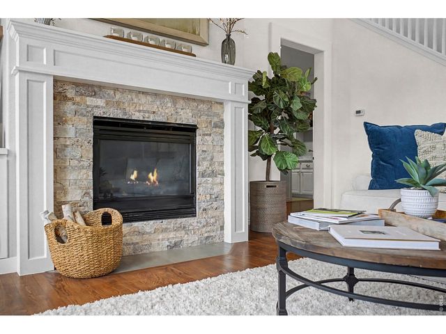 8113 Louden Xing, Windsor, CO 80528