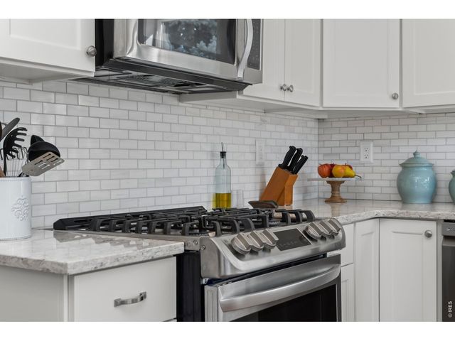 8113 Louden Xing, Windsor, CO 80528