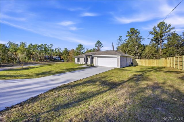 665 E Nemo Drive, Dunnellon, FL 34434