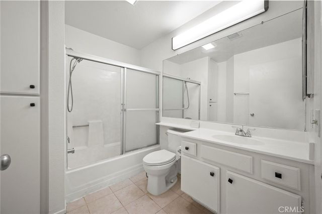 7640 Oso Avenue 316, Winnetka, CA 91306