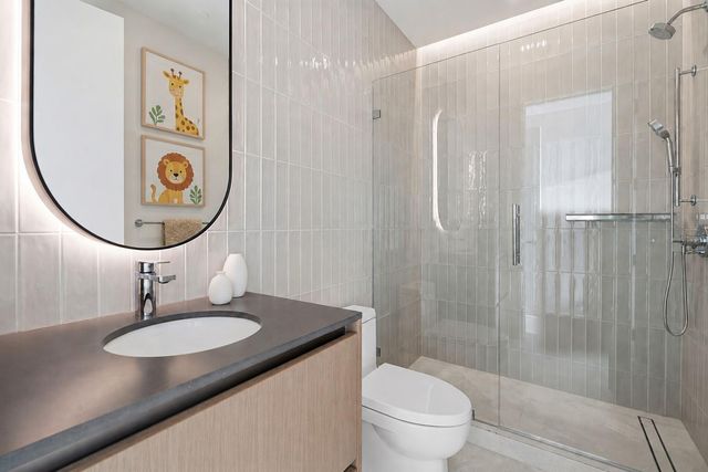 610 Davis ST 4204, Austin, TX 78701