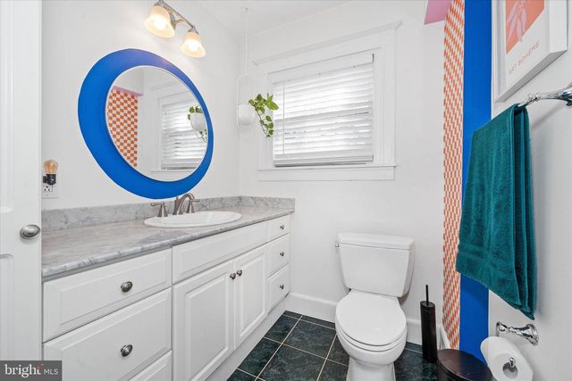 706 NOTTINGHAM RD, Wilmington, DE 19805