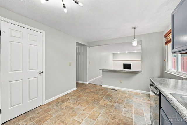 3784 Irwin Simpson Road, Deerfield Twp., OH 45040