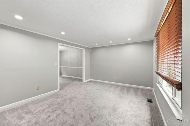 3784 Irwin Simpson Road, Deerfield Twp., OH 45040