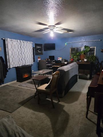 4694 Pacific Ave, Olivehurst, CA 95961