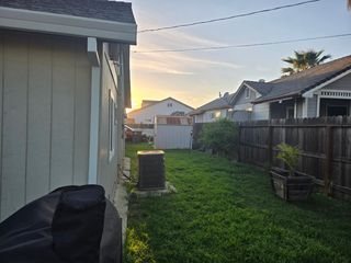 4694 Pacific Ave, Olivehurst, CA 95961