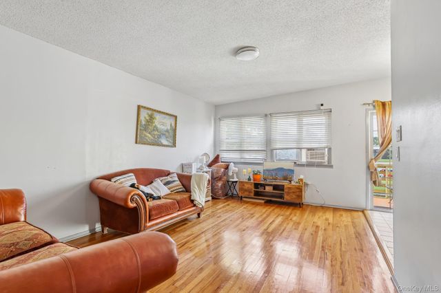 72 Blauvelt Avenue, West Haverstraw, NY 10993