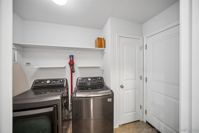 31699 E 64th Street S, Broken Arrow, OK 74014