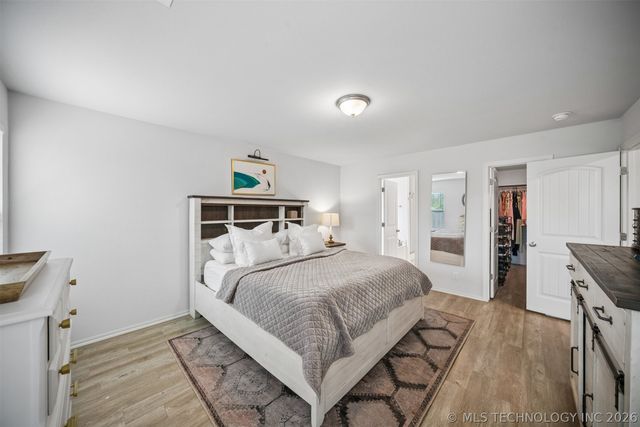 31699 E 64th Street S, Broken Arrow, OK 74014