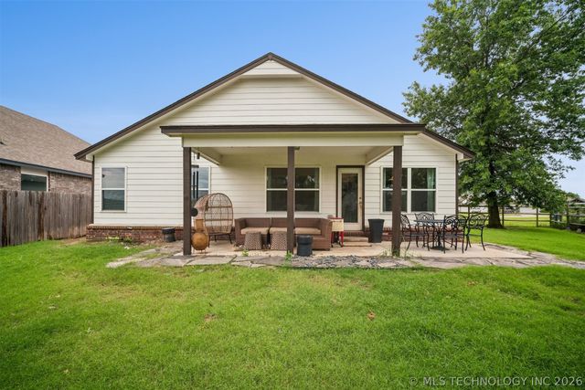 31699 E 64th Street S, Broken Arrow, OK 74014