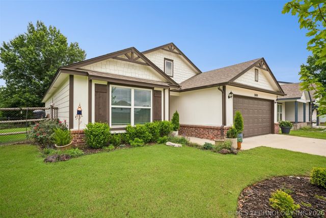 31699 E 64th Street S, Broken Arrow, OK 74014