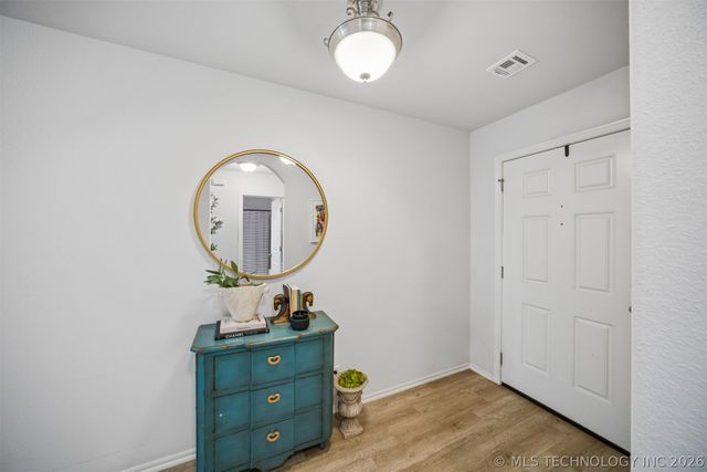 31699 E 64th Street S, Broken Arrow, OK 74014