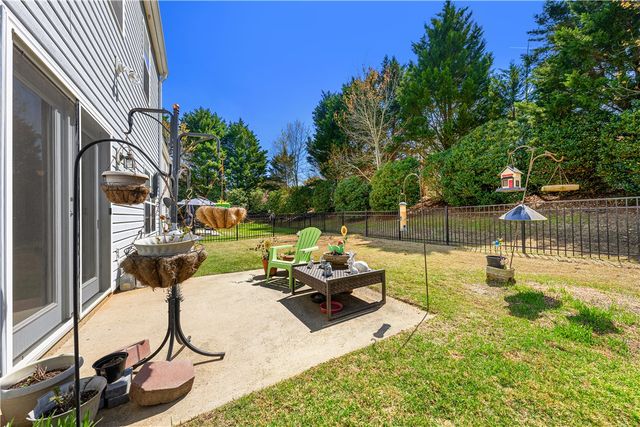 105 Ledgewood Way, Easley, SC 29642