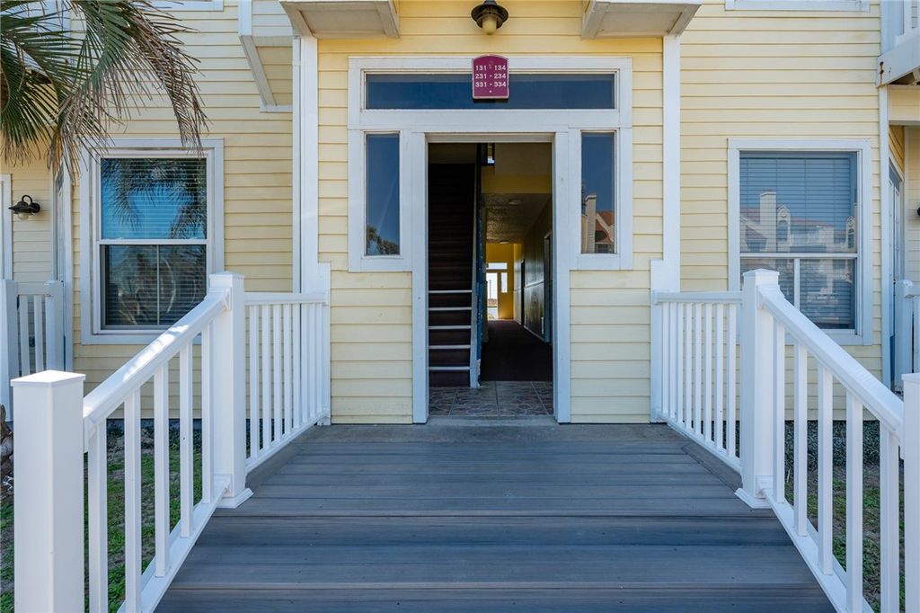 14721 Whitecap Blvd 332, Corpus Christi, TX 78418 — photo 2