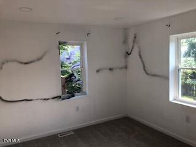 1227 Shelby Street, Bristol, TN 37620