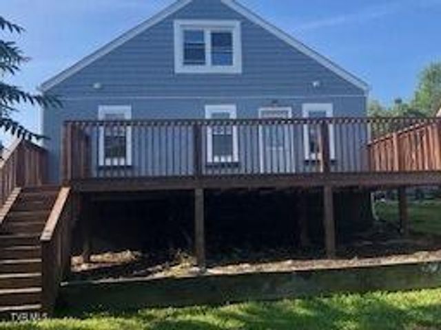 1227 Shelby Street, Bristol, TN 37620