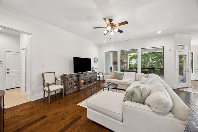 5622 Braesvalley Drive, Houston, TX 77096
