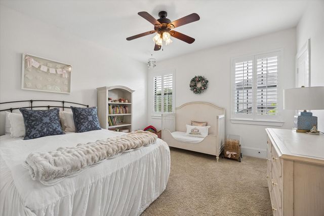 5622 Braesvalley Drive, Houston, TX 77096