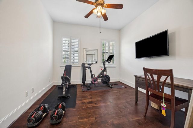 5622 Braesvalley Drive, Houston, TX 77096