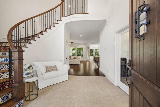 5622 Braesvalley Drive, Houston, TX 77096