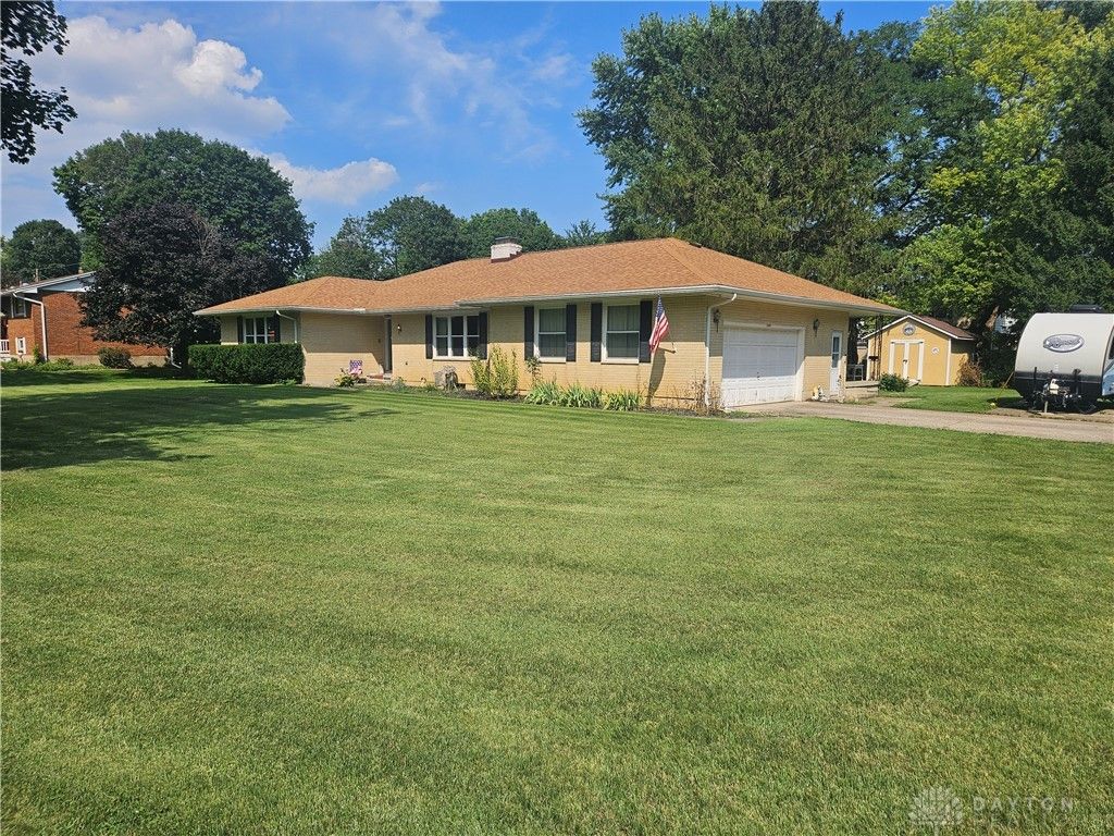 3998 Willowcrest Road, Beavercreek, OH 45430