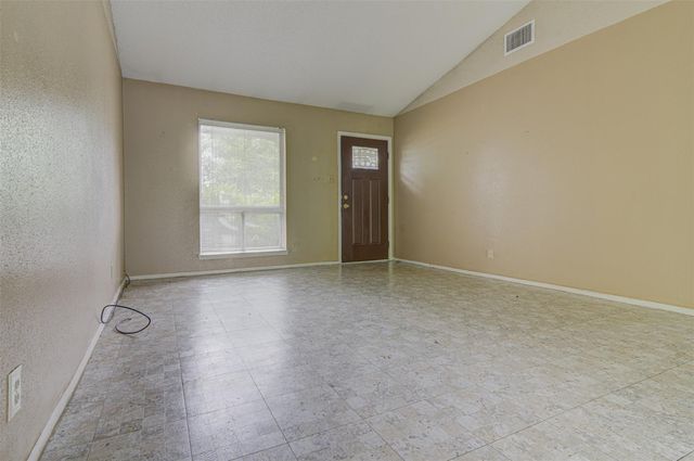 5210 Emerald Meadow DR, Austin, TX 78745