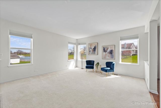 2410 Lindsay Court, West Chicago, IL 60185