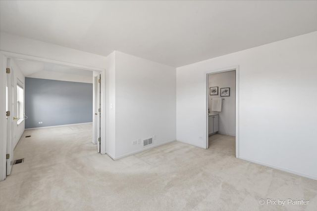 2410 Lindsay Court, West Chicago, IL 60185