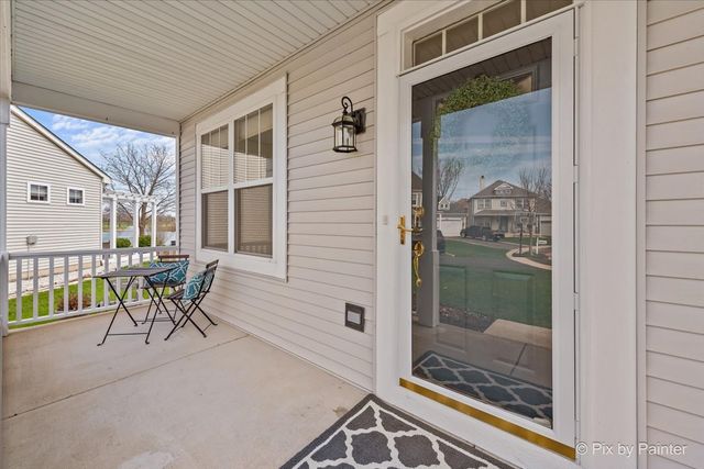 2410 Lindsay Court, West Chicago, IL 60185