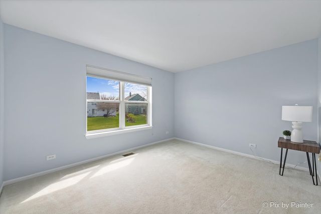 2410 Lindsay Court, West Chicago, IL 60185