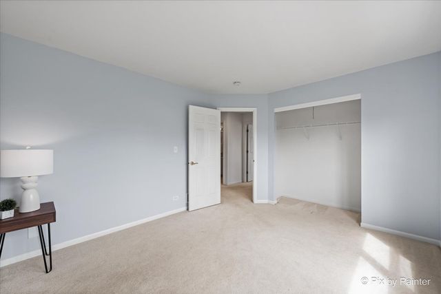 2410 Lindsay Court, West Chicago, IL 60185