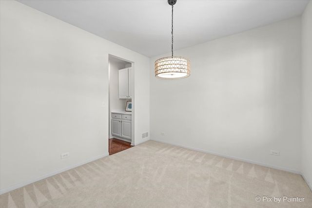 2410 Lindsay Court, West Chicago, IL 60185