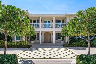880 S Ocean Boulevard, Palm Beach, FL 33480