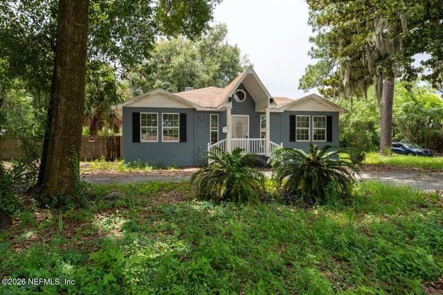 2604 HYDE PARK Road, Jacksonville, FL 32210