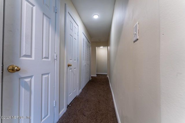 2604 HYDE PARK Road, Jacksonville, FL 32210