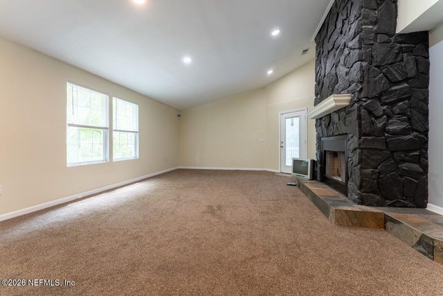 2604 HYDE PARK Road, Jacksonville, FL 32210