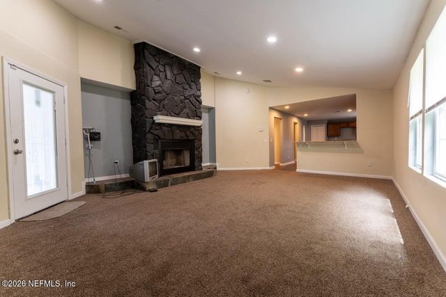 2604 HYDE PARK Road, Jacksonville, FL 32210