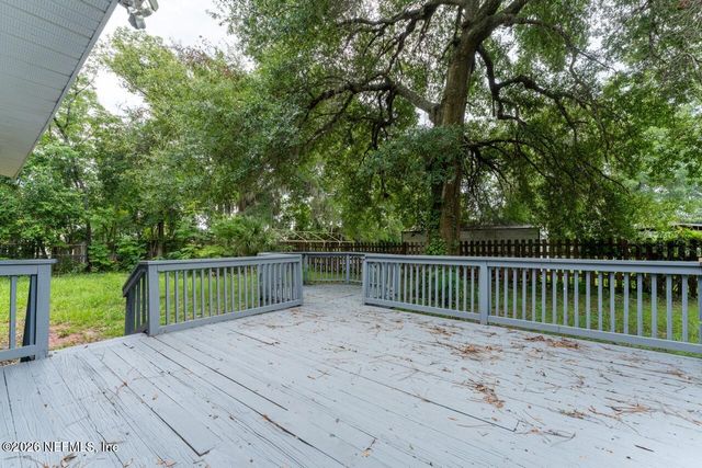 2604 HYDE PARK Road, Jacksonville, FL 32210