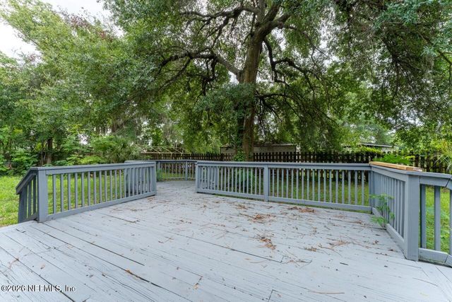 2604 HYDE PARK Road, Jacksonville, FL 32210