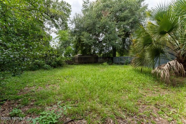 2604 HYDE PARK Road, Jacksonville, FL 32210