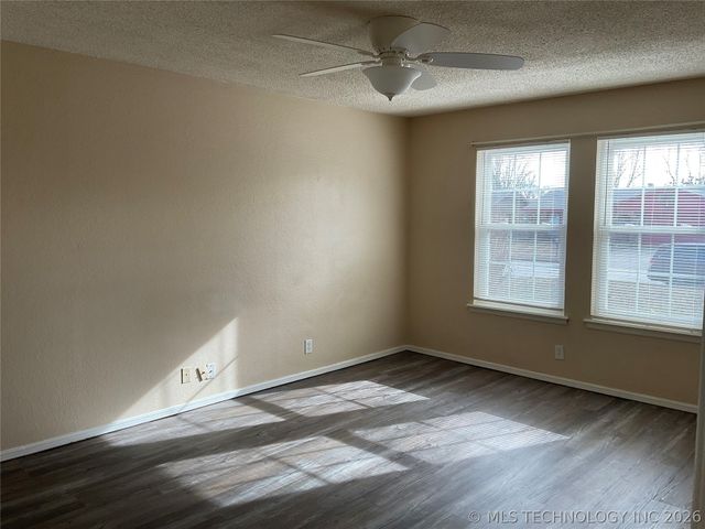 908 W Nashville Street, Broken Arrow, OK 74012