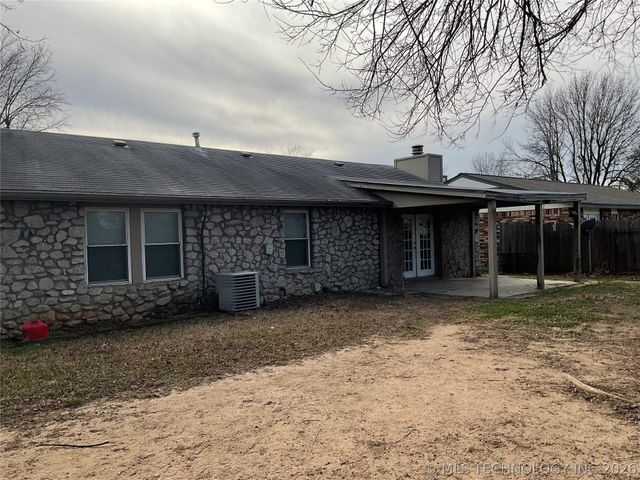 908 W Nashville Street, Broken Arrow, OK 74012
