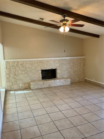 908 W Nashville Street, Broken Arrow, OK 74012