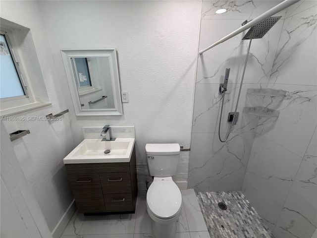 1950 NW 190th Ter, Miami Gardens, FL 33056