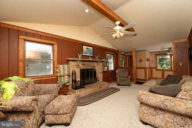 231 CEDARBROOK RD, Sicklerville, NJ 08081