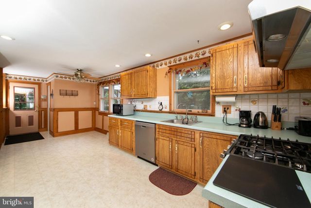231 CEDARBROOK RD, Sicklerville, NJ 08081