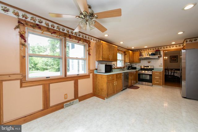 231 CEDARBROOK RD, Sicklerville, NJ 08081
