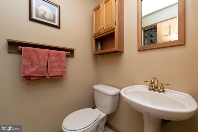 231 CEDARBROOK RD, Sicklerville, NJ 08081