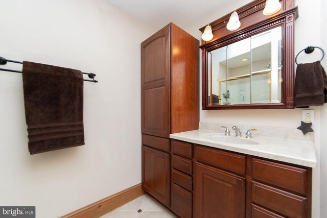 231 CEDARBROOK RD, Sicklerville, NJ 08081