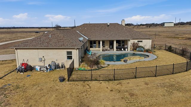 2701 County Road 1110, Rio Vista, TX 76093